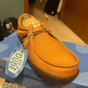 Hey Dude Men's Casual Tan Shoes